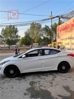 هیوندای ئەلەنترا